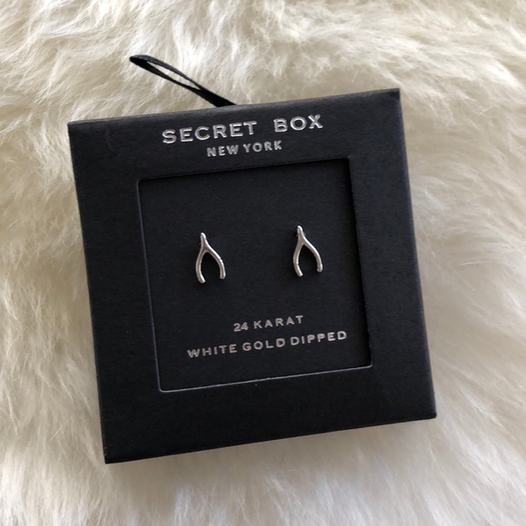 Hannah Beury Jewelry - White Gold Dipped Wishbone Stud Earrings